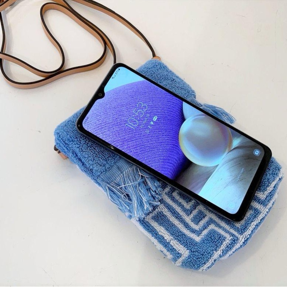 NWT Tory Burch TTowel Terry Cloth Phone Crossbody bag - Picture 4 of 8